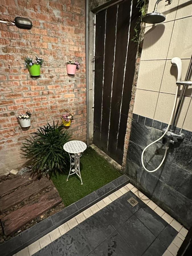 I Garden Hotel อิโปห์ ภายนอก รูปภาพ